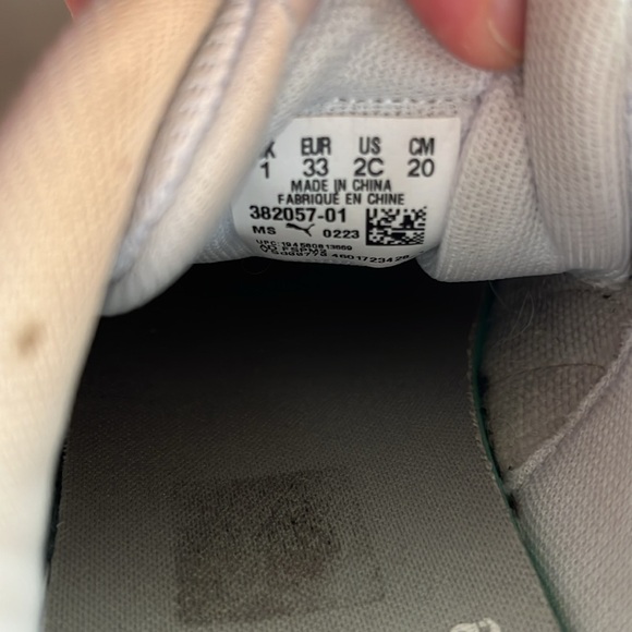 PUMA Children's Caven Jr White Sneaker Size 2C - Picture 12 of 12